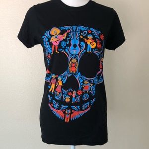 Disney Coco Shirt Size Large